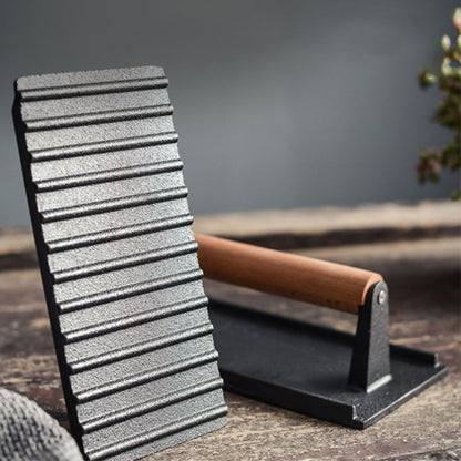 ⏳🔥LIMITED-TIME 50% OFF! ⏰🍔Cast Iron Steak & Burger Press‑Ridged Grill Press🥩